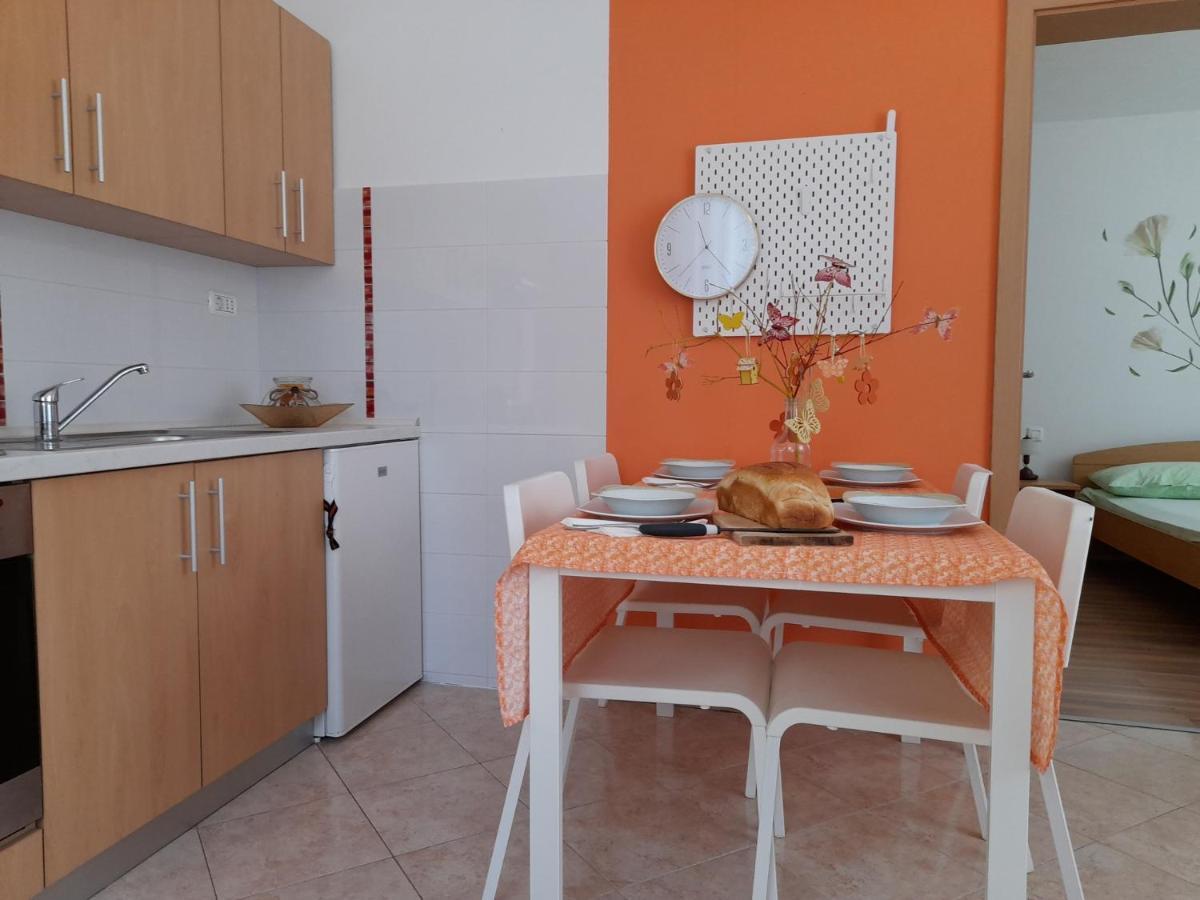Apartman Korina *